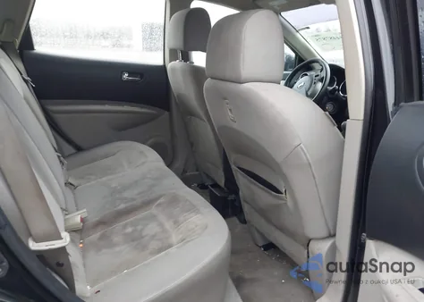 2010 Nissan Rogue S z USA, uszkodzony, nr VIN JN8AS5MT2AW000455